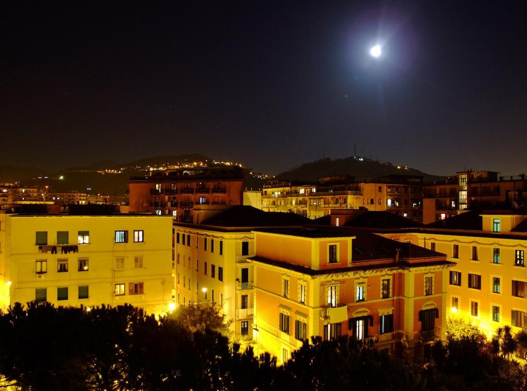 L'Una Di Notte Salerno Dış mekan fotoğraf